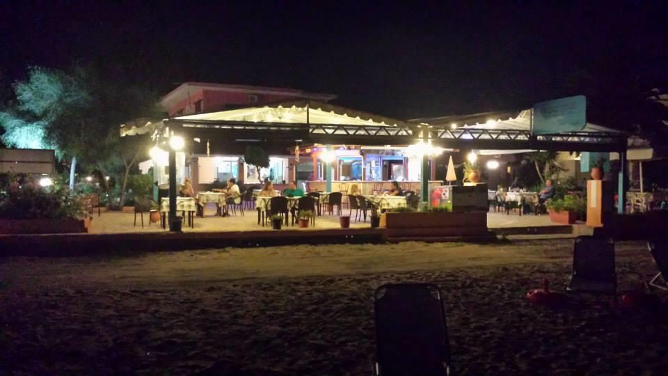 Nikolas Club Kavos Luaran gambar