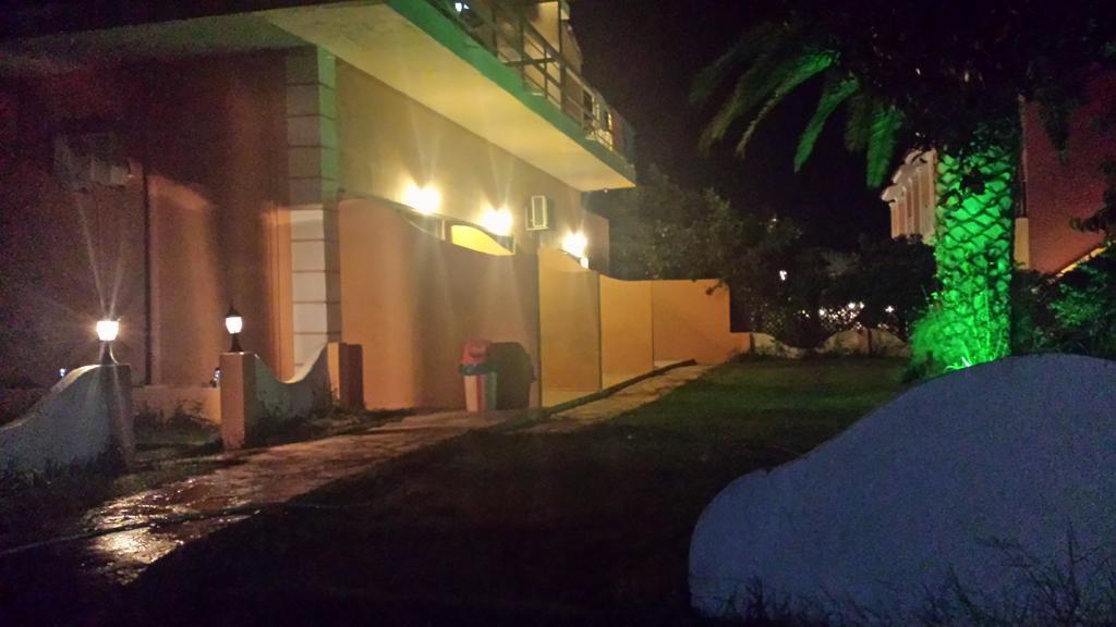 Nikolas Club Kavos Luaran gambar