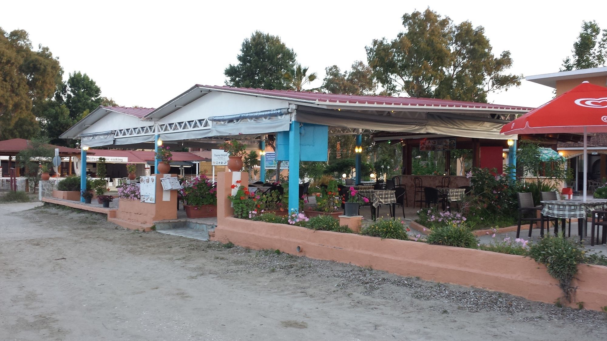 Nikolas Club Kavos Luaran gambar