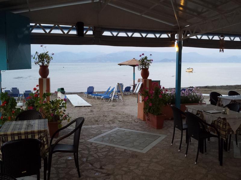 Nikolas Club Kavos Luaran gambar
